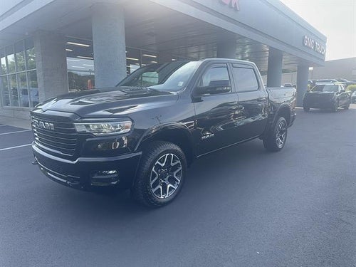2026 RAM 1500 Laramie Crew Cab 4x4 5'7" Box