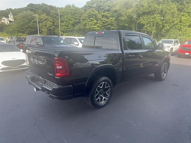 2026 RAM 1500 Laramie Crew Cab 4x4 5'7" Box