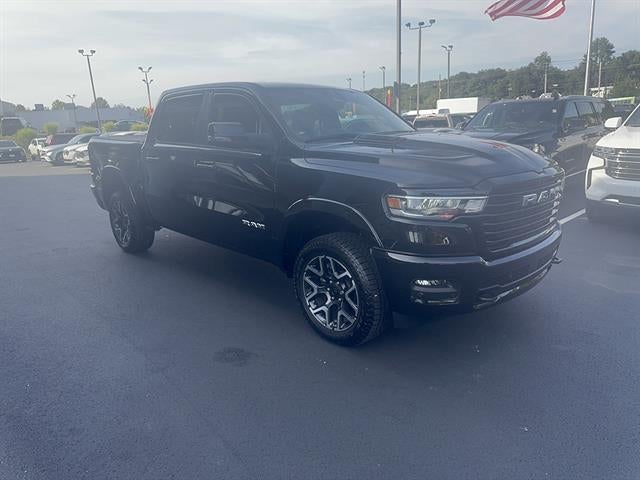 2026 RAM 1500 Laramie Crew Cab 4x4 5'7" Box