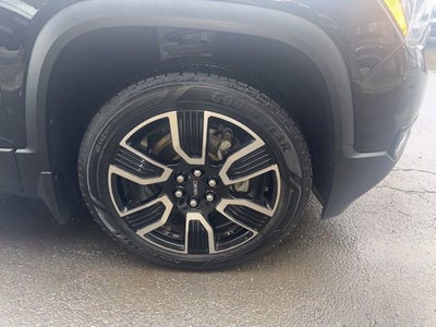 2019 GMC Acadia SLT