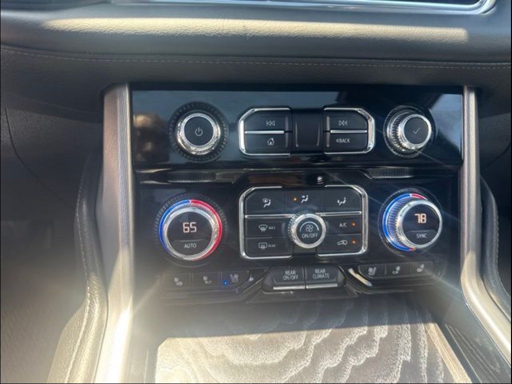 2022 GMC Yukon XL Denali