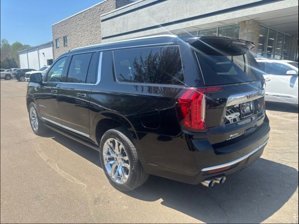 2022 GMC Yukon XL Denali
