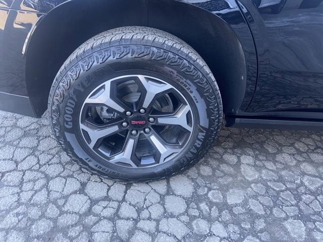 2025 GMC Yukon AT4 Ultimate