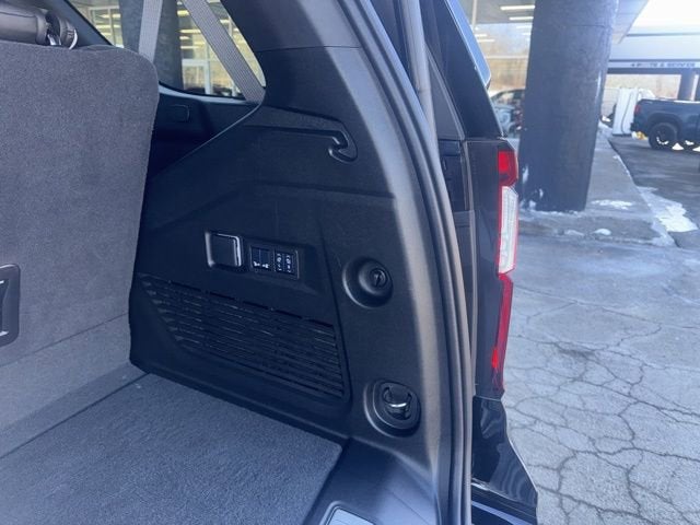 2025 GMC Yukon AT4 Ultimate