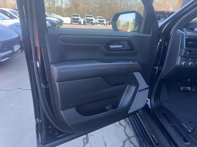 2025 GMC Yukon AT4 Ultimate