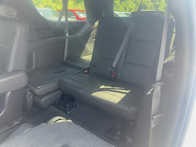 2022 Chevrolet Suburban LT