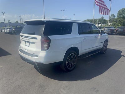 2022 Chevrolet Suburban LT