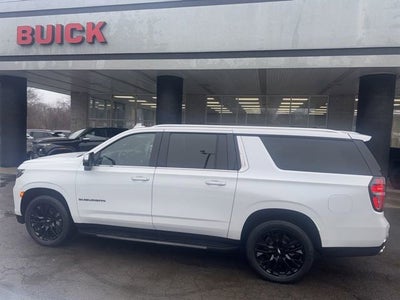 2023 Chevrolet Suburban Premier
