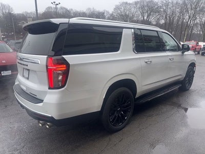 2023 Chevrolet Suburban Premier