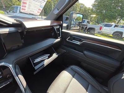 2025 GMC Sierra 2500 HD Denali