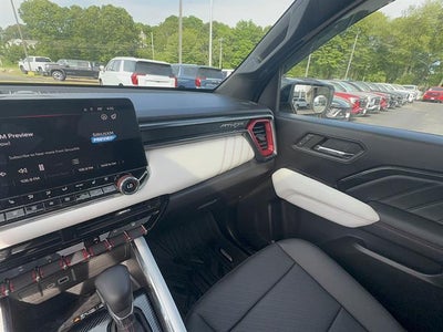 2023 GMC Canyon AT4X
