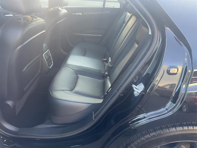 2022 Chrysler 300 Touring L AWD