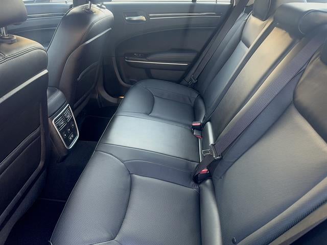 2022 Chrysler 300 Touring L AWD