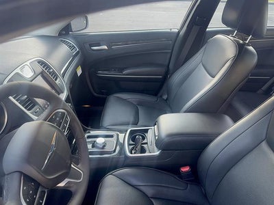 2022 Chrysler 300 Touring L AWD
