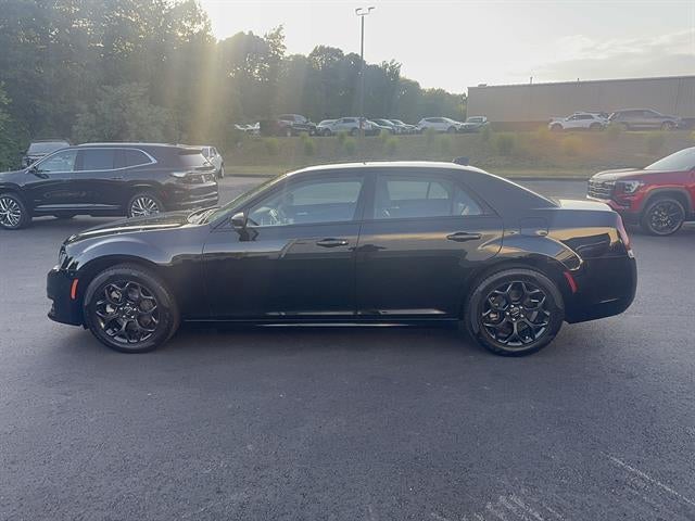 2022 Chrysler 300 Touring L AWD