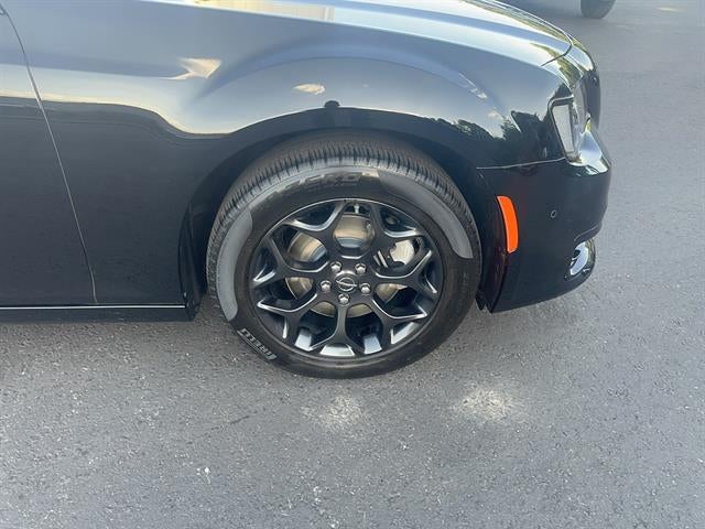 2022 Chrysler 300 Touring L AWD
