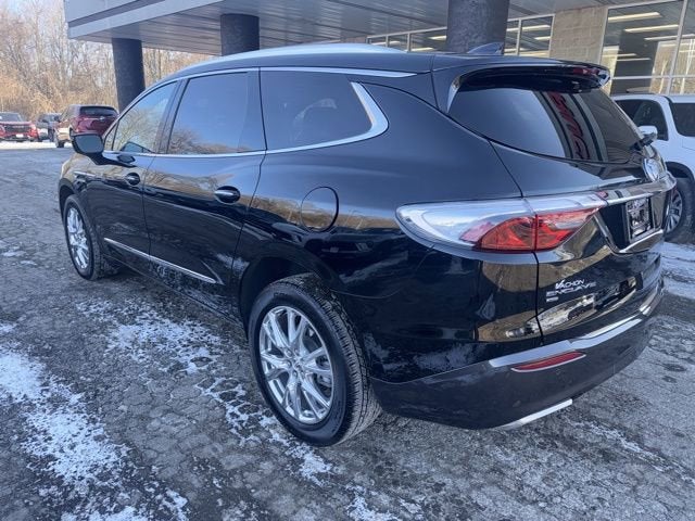 2024 Buick Enclave Essence