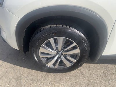 2024 Nissan Pathfinder SL 4WD