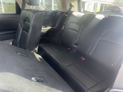 2024 Nissan Pathfinder SL 4WD