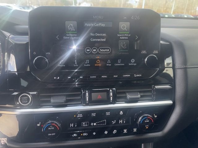 2024 Nissan Pathfinder SL 4WD