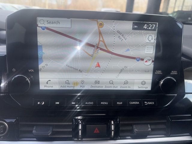 2024 Nissan Pathfinder SL 4WD