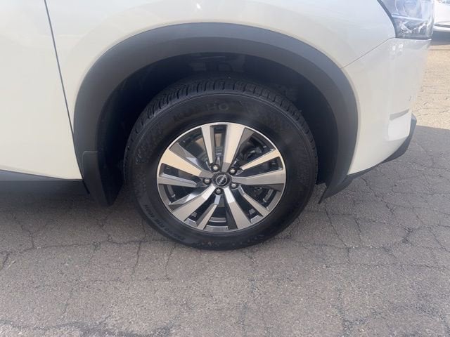 2024 Nissan Pathfinder SL 4WD