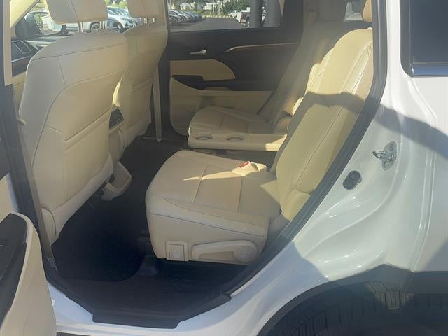2017 Toyota Highlander Limited