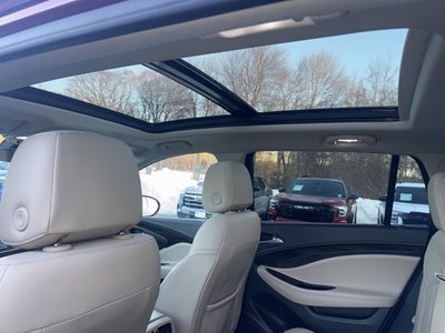 2020 Buick Envision Essence Group