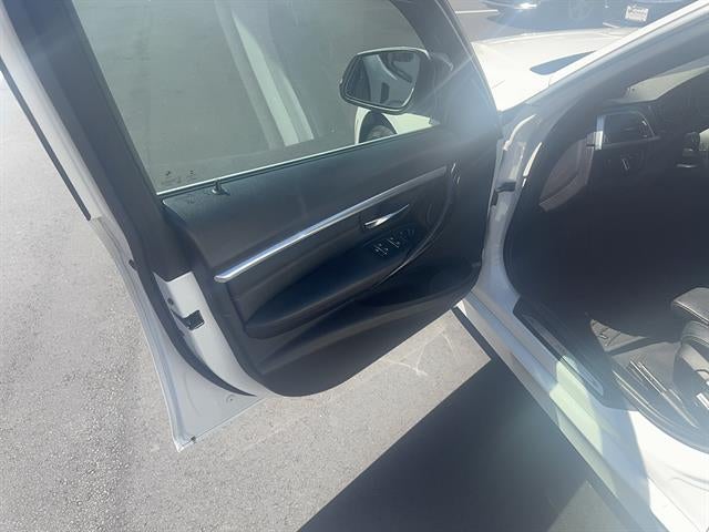 2017 BMW 330i xDrive