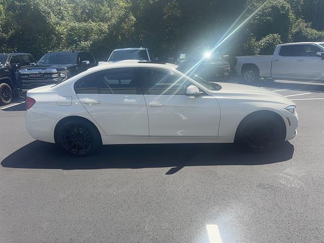 2017 BMW 330i xDrive