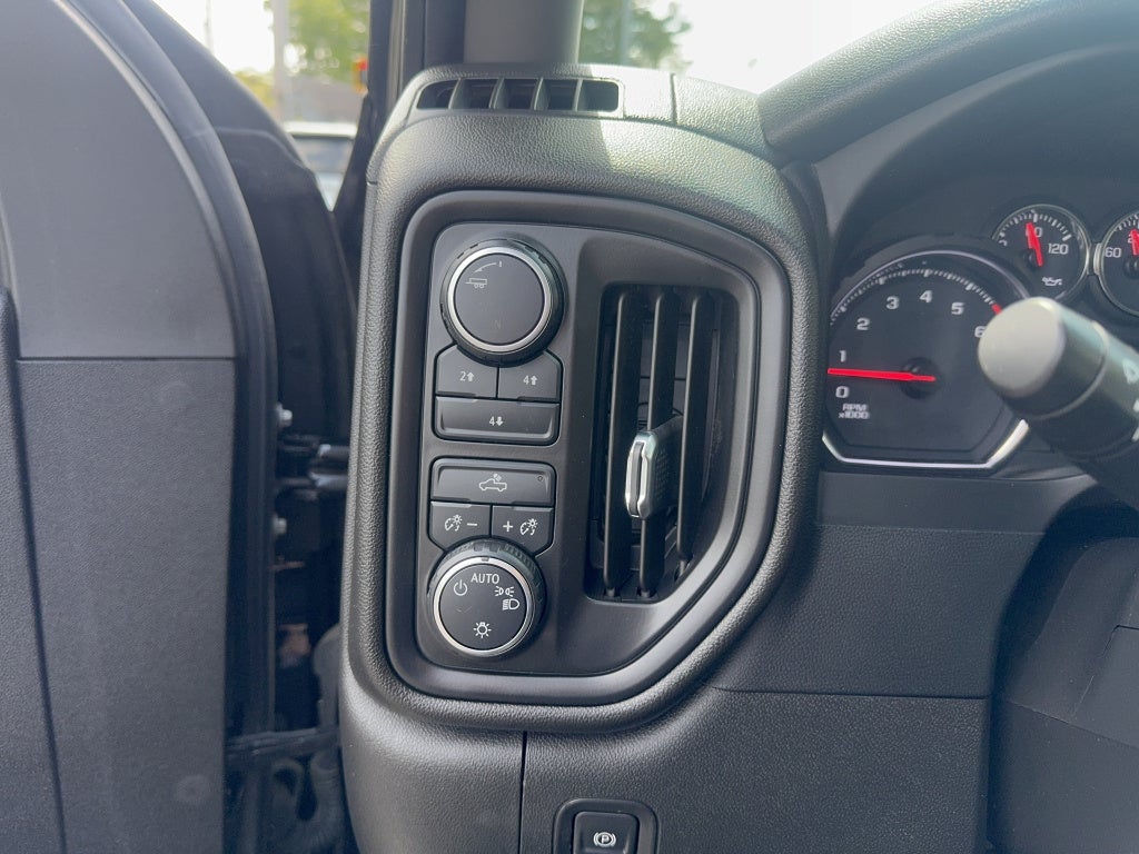 2023 Chevrolet Silverado 2500 HD Custom