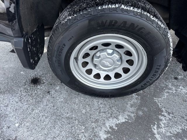 2024 Chevrolet Colorado WT