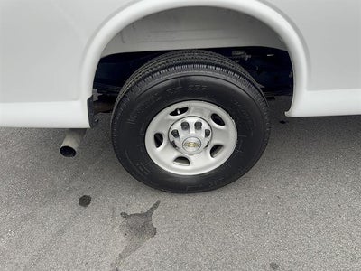 2025 Chevrolet Express Cargo WT