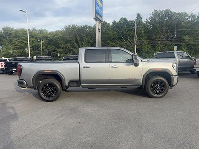 2025 GMC Sierra 2500 HD AT4