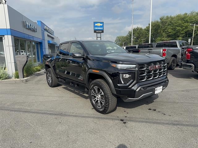 2024 GMC Canyon AT4