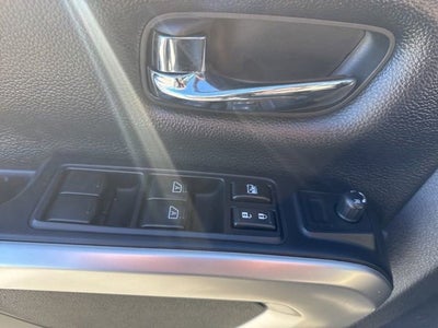2017 Nissan TITAN PRO-4X