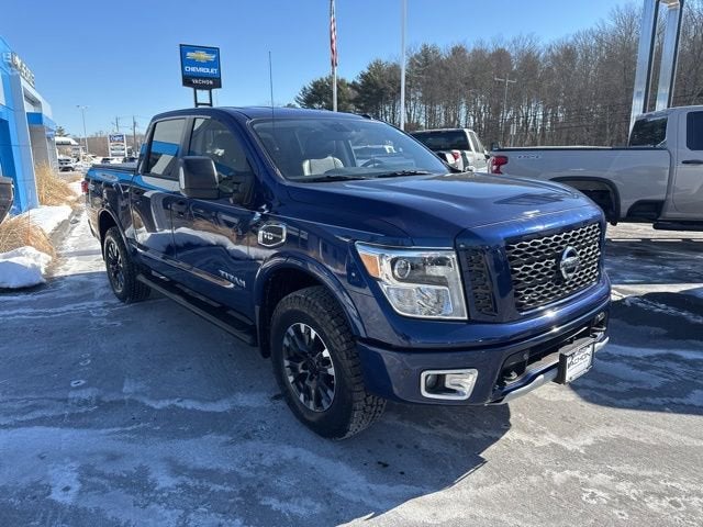 2017 Nissan TITAN PRO-4X