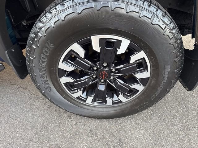 2023 Nissan Frontier Crew Cab PRO-4X 4x4