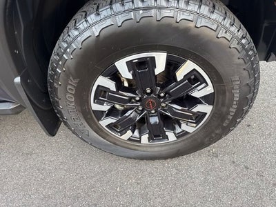 2023 Nissan Frontier Crew Cab PRO-4X 4x4