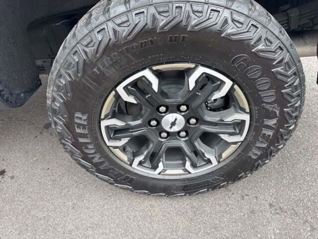 2023 Chevrolet Silverado 1500 ZR2