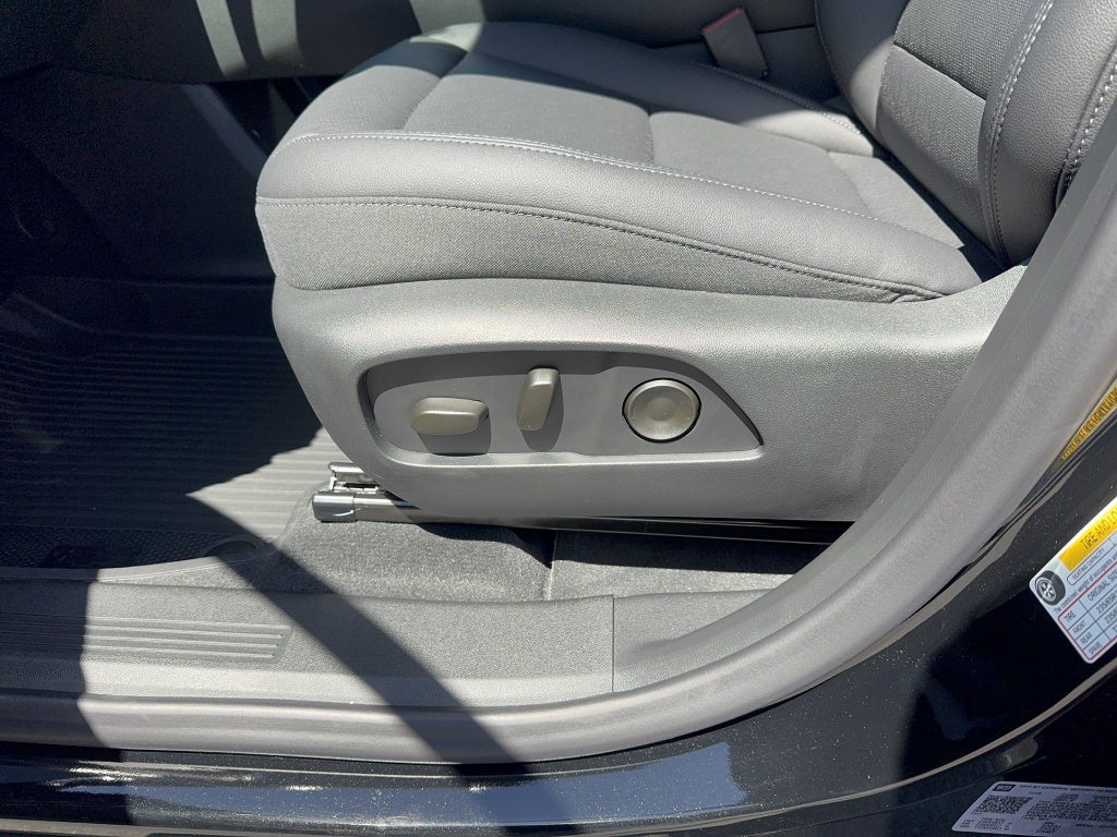 2026 Chevrolet Equinox LT - Photo 10