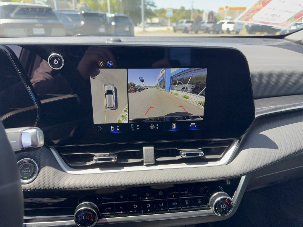 2026 Chevrolet Equinox LT - Photo 13
