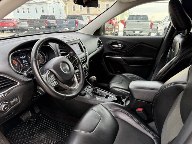 2019 Jeep Cherokee Latitude Plus