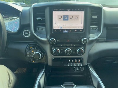 2022 RAM 1500 Big Horn Quad Cab 4x4 6'4" Box