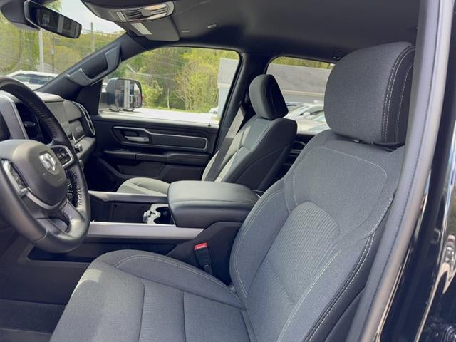 2022 RAM 1500 Big Horn Crew Cab 4x4 6'4" Box