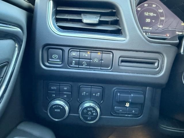 2023 GMC Yukon XL AT4