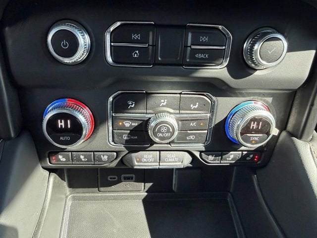 2023 GMC Yukon XL AT4