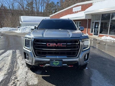 2023 GMC Yukon XL AT4