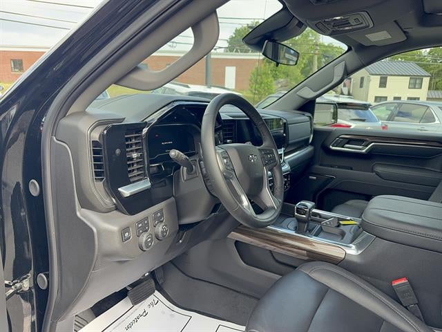 2025 Chevrolet Silverado 1500 LT Trail Boss
