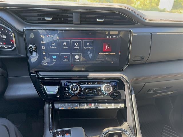 2025 GMC Sierra 1500 AT4